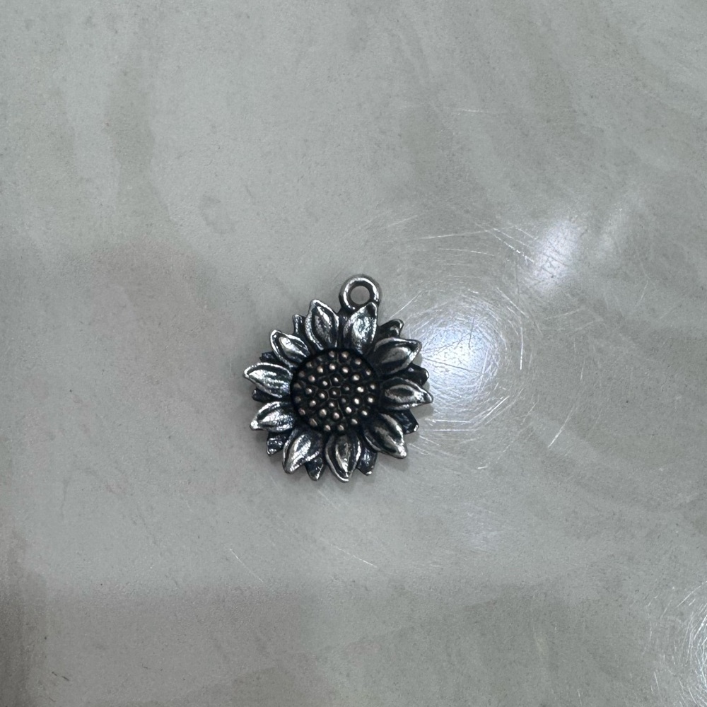 James Avery sun flower charm